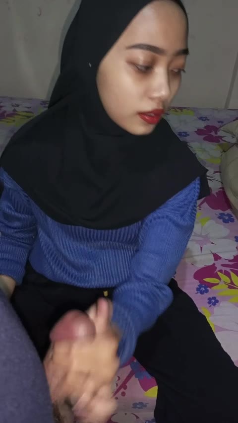 Bokep Jilbab Sepongan Ukthi Makin Nikmat
