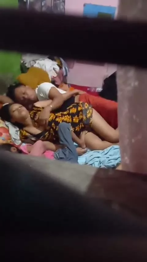 Bokep Indo Sange Ngintip Tetangga Ngewe